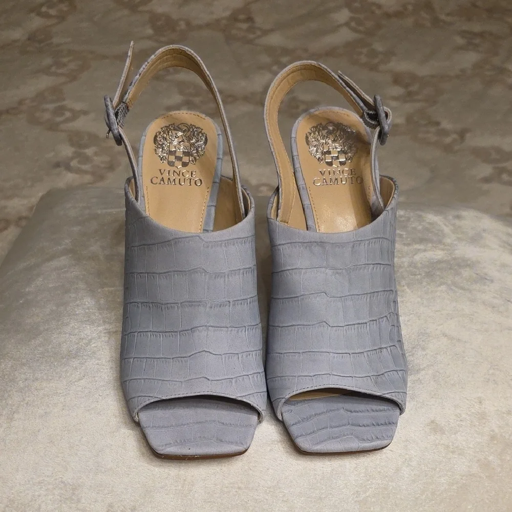 Vince Camuto Blue Leather Croc-Pattern Slingback Heels 4 Inches - Picture 3 of 14